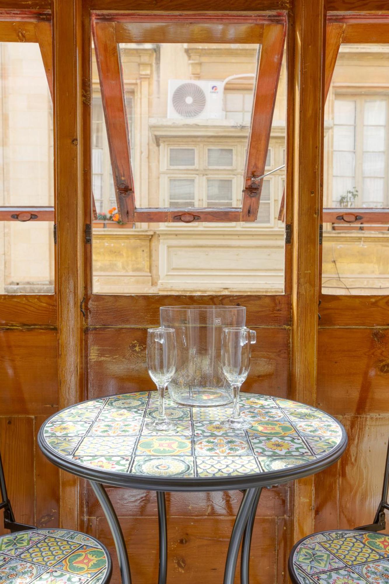 Stylish Valletta Suites Zewnętrze zdjęcie
